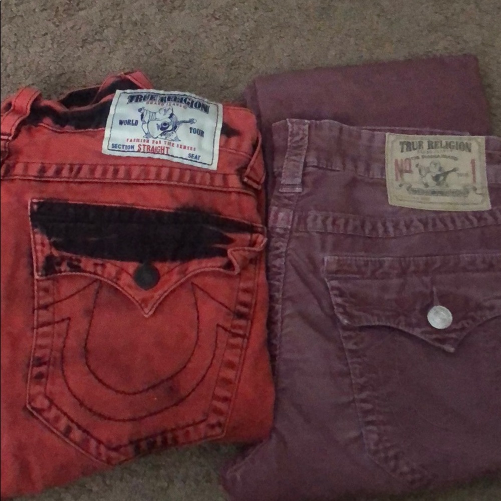 Dark red is size 33 and the light pair is 31
